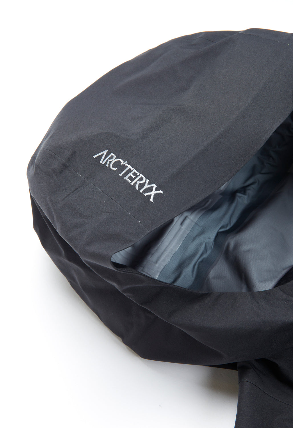 Arc'teryx Clothing & Luggage - Outsiders Store – Outsiders Store UK