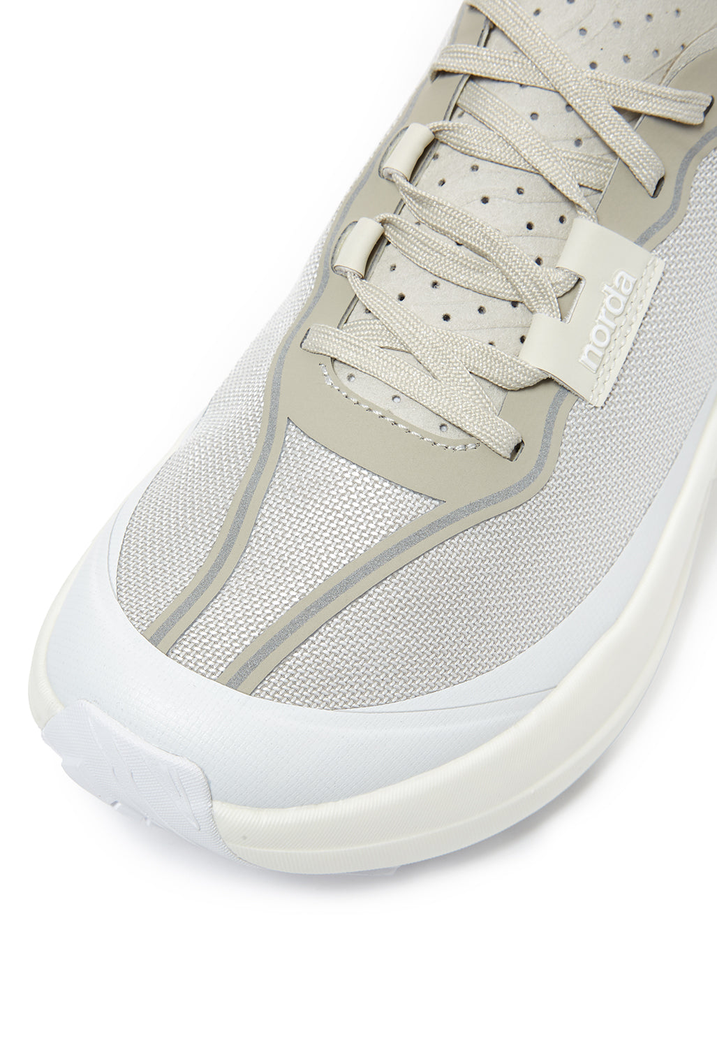 Norda Women's 005 Trainers - Neve Bio-Dyneema / White