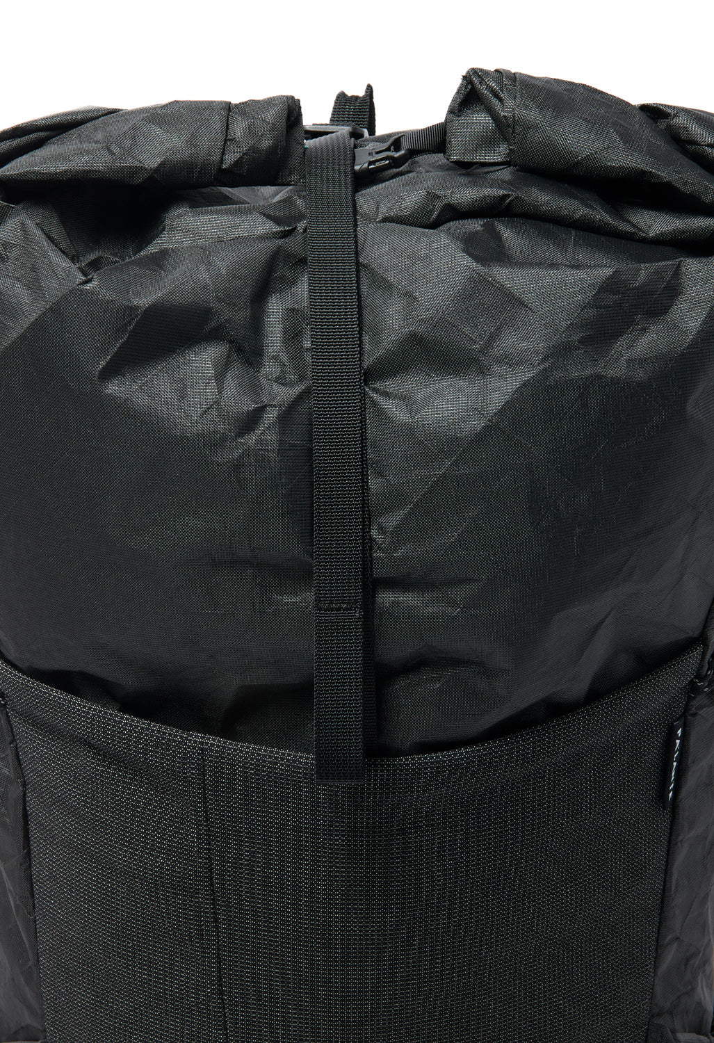 Pa'lante Packs V2 Pack with Pad and Sleeve - Black Ultraweave