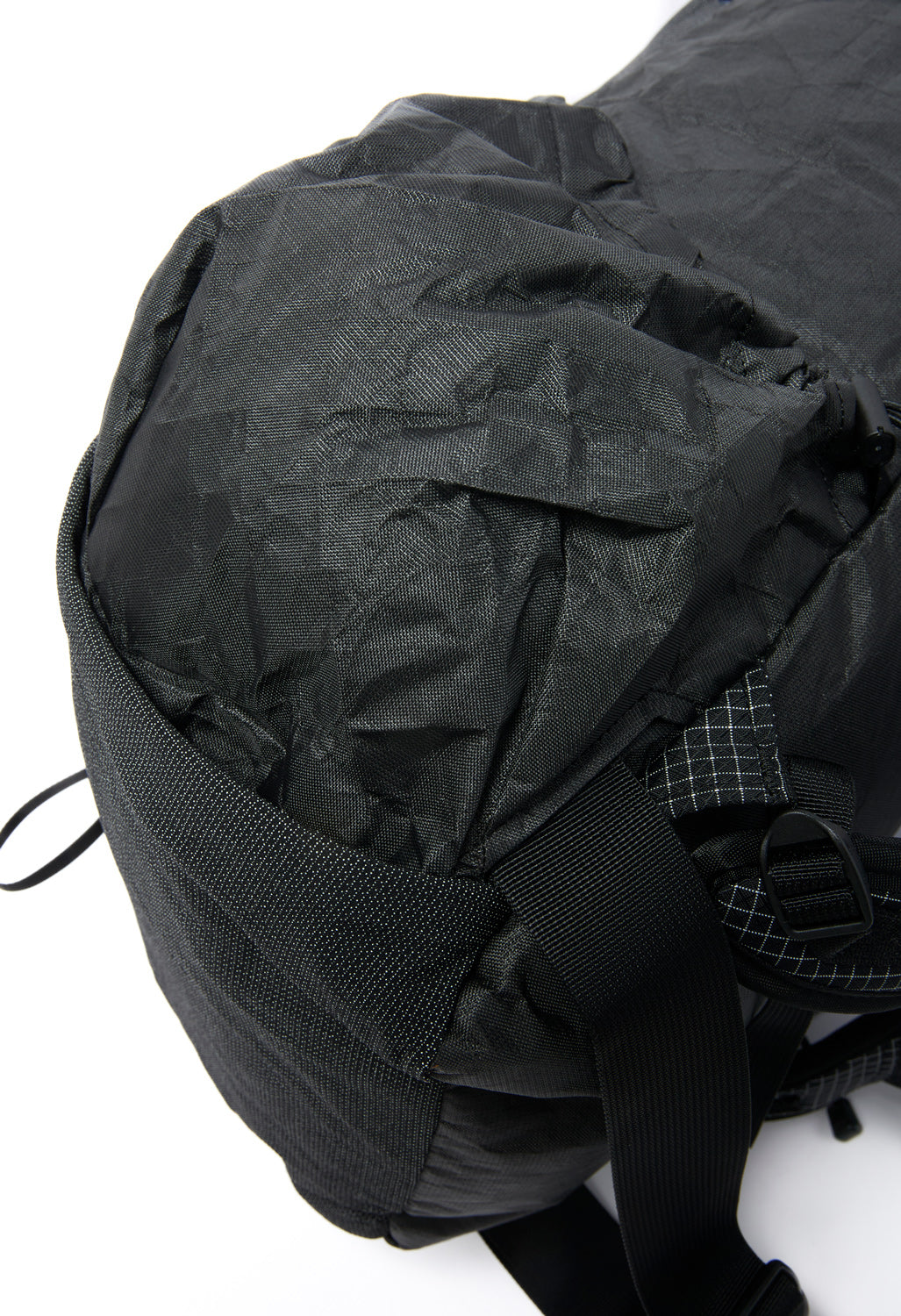 Pa'lante Packs V2 Pack with Pad and Sleeve - Black Ultraweave