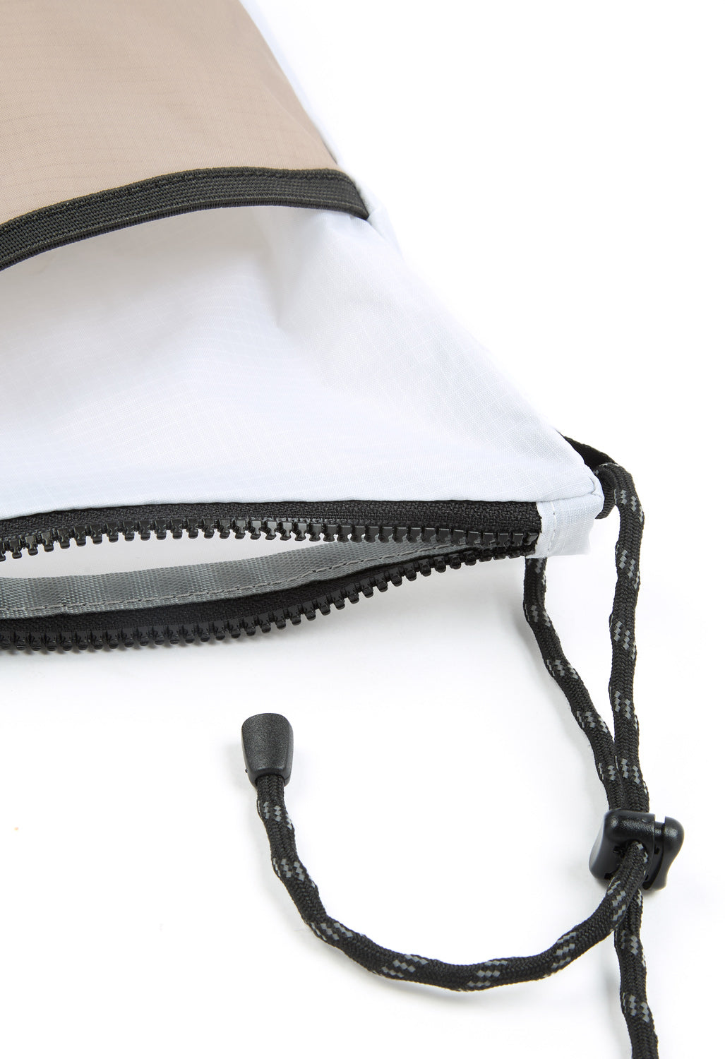 Snow Peak Offset Shoulder Pouch - White