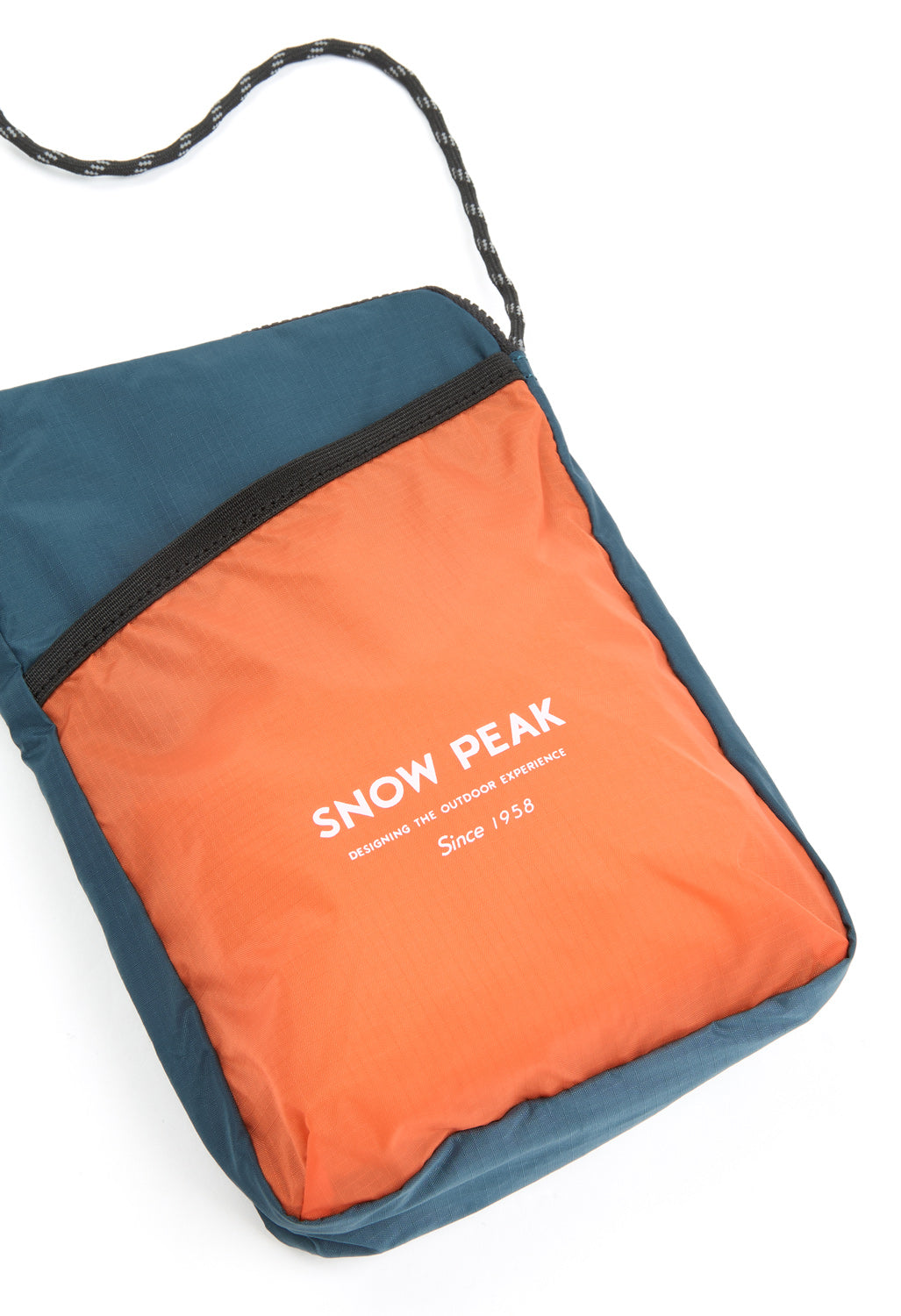 Snow Peak Offset Shoulder Pouch - Blue