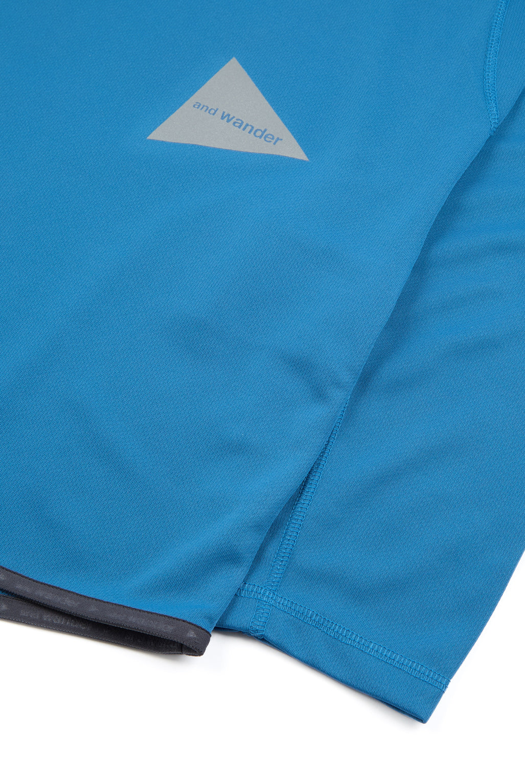 and Wander Dry Jersey Raglan Long Sleeve Tee - Light Blue