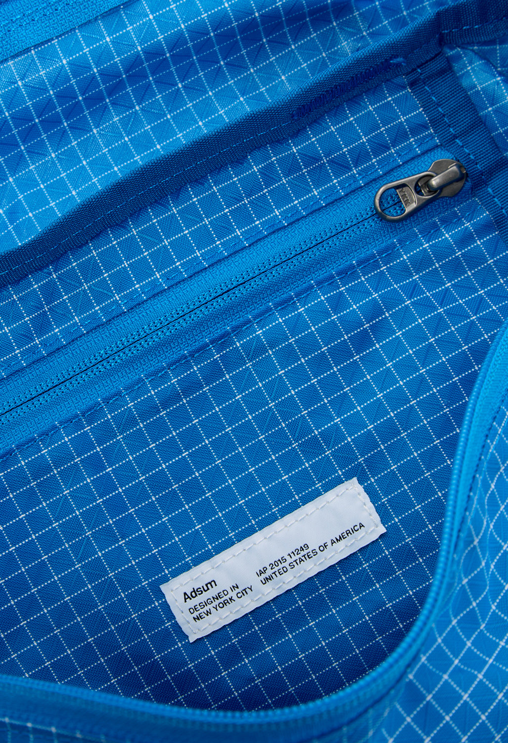 Adsum Zip Tote - Blue